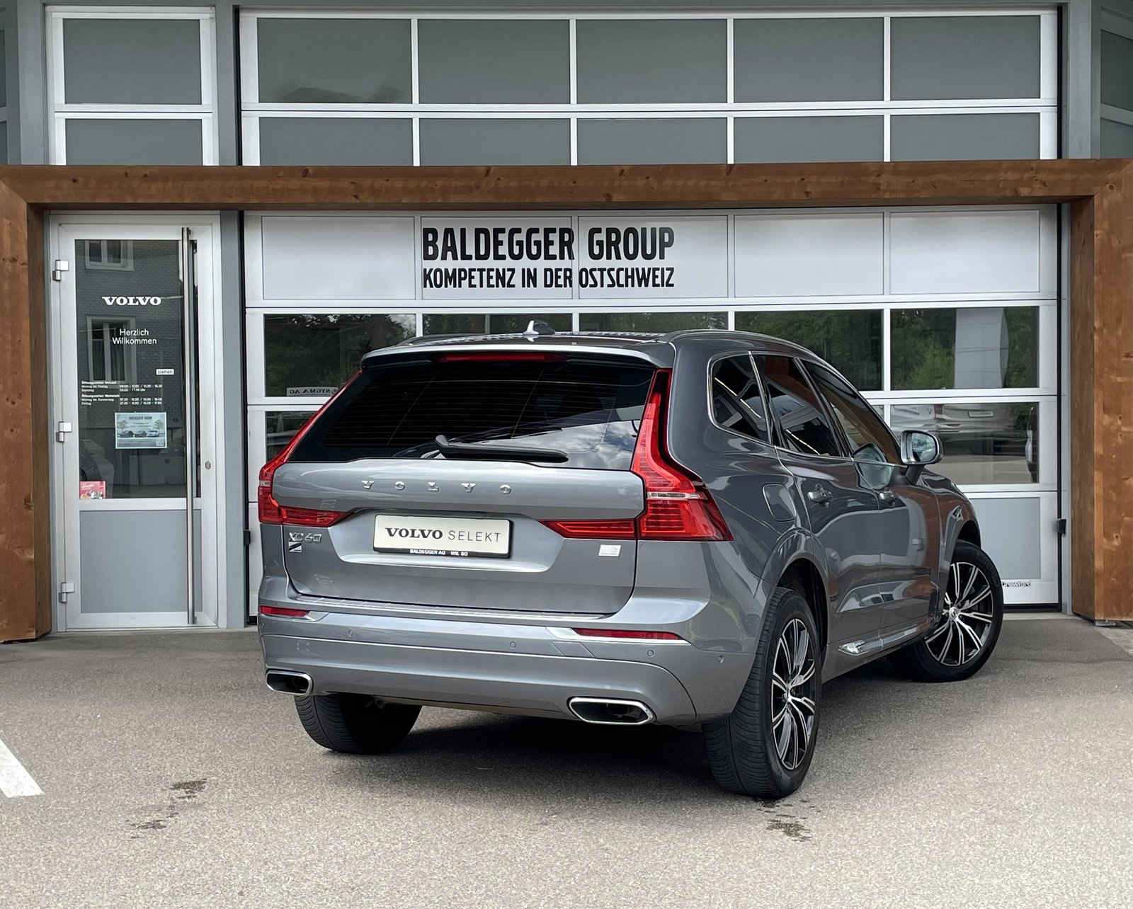 VOLVO XC60 T6 eAWD Inscription, Hybride Integrale Benzina/Elettrica, Occasioni / Usate, Automatico - 3
