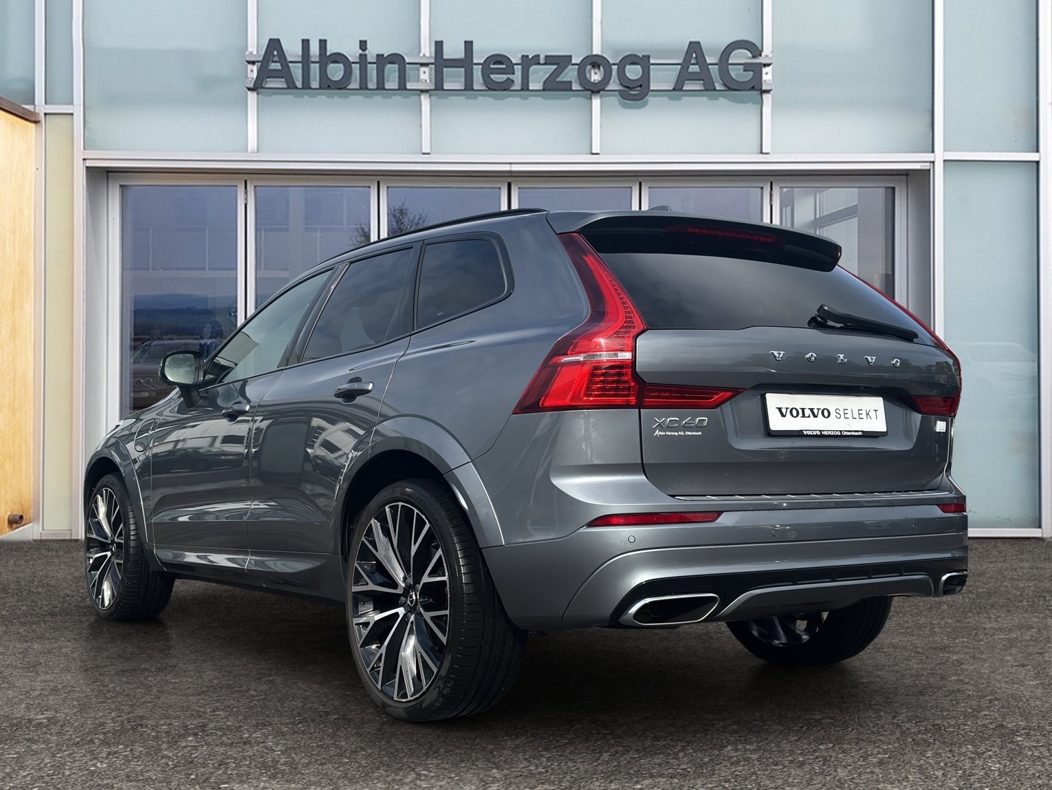 VOLVO XC60 2.0 T8 TE R-Design eAWD, Plug-in-Hybrid Benzin/Elektro, Occasion / Gebraucht, Automat - 3