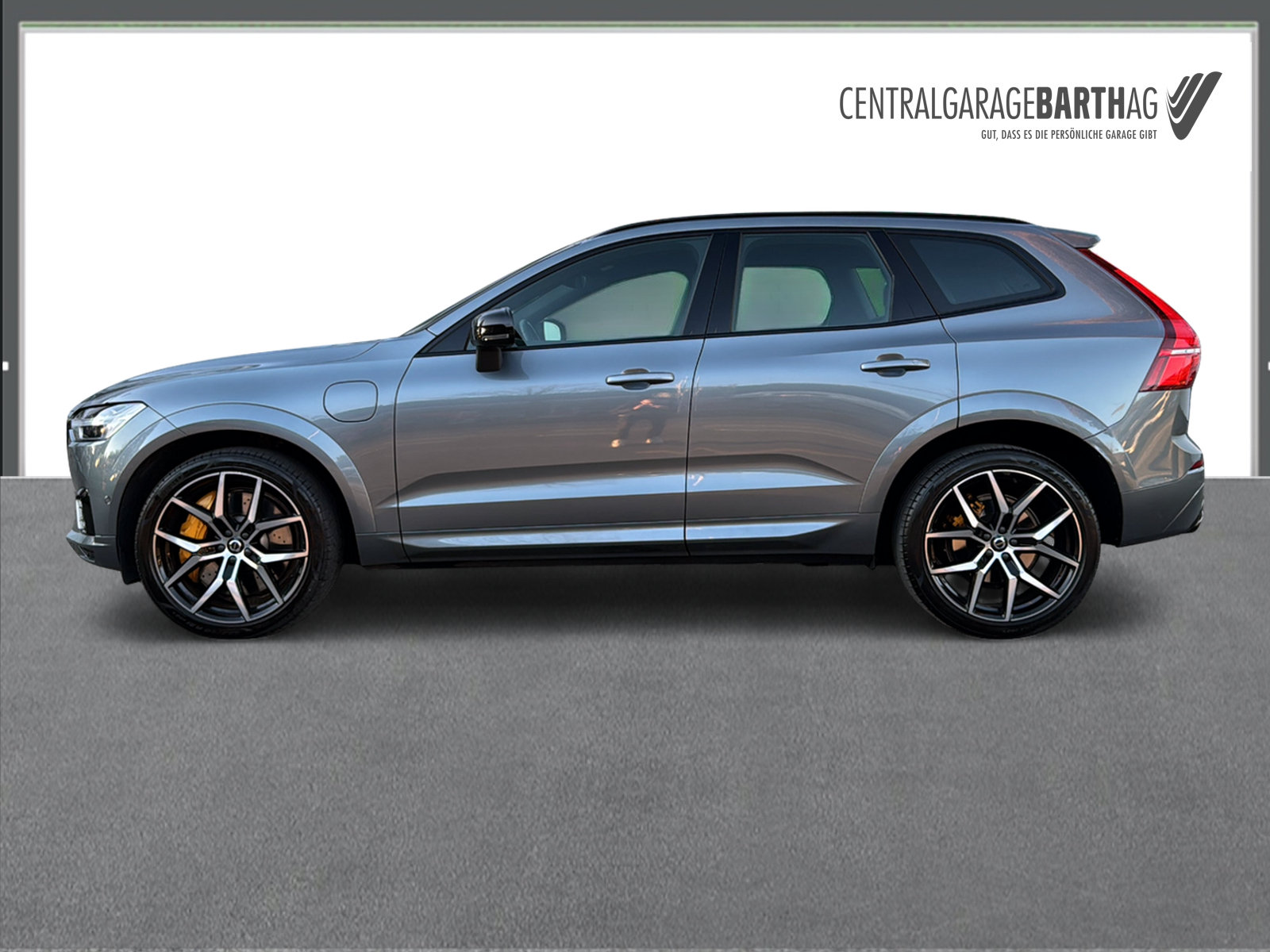 VOLVO XC60 2.0 T8 TE Polestar eAWD, Plug-in-Hybrid Petrol/Electric, Second hand / Used, Automatic - 4