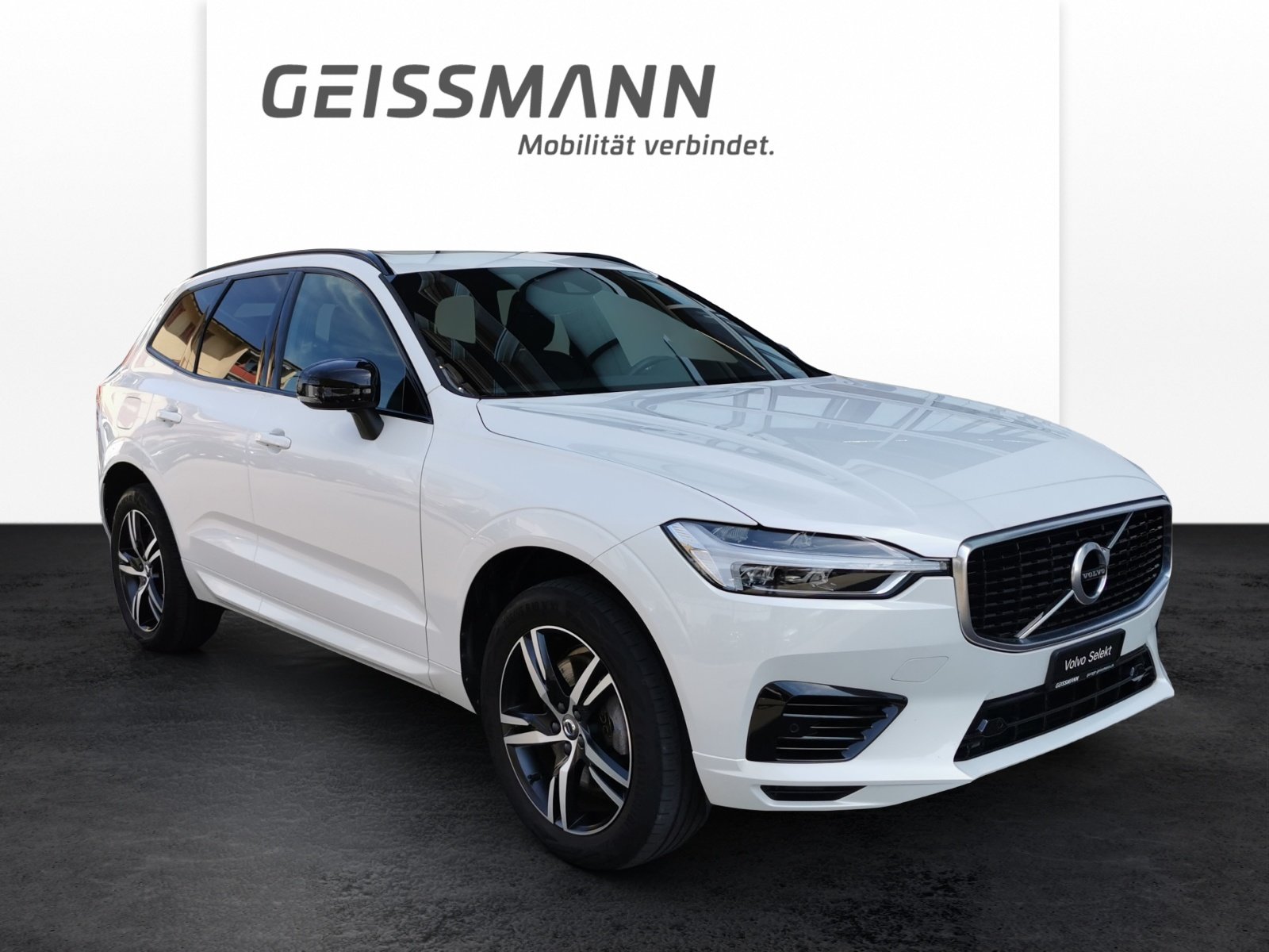 VOLVO XC60 2.0 T8 TE R-Design eAWD, Plug-in-Hybrid Petrol/Electric, Second hand / Used, Automatic - 2