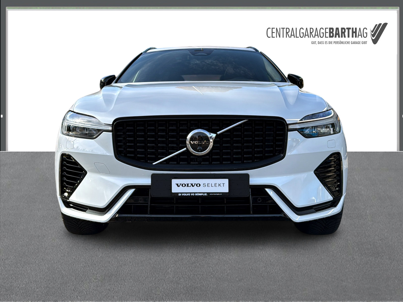 VOLVO XC60 2.0 T8 TE Plus Dark eAWD, Plug-in-Hybrid Petrol/Electric, Second hand / Used, Automatic - 2