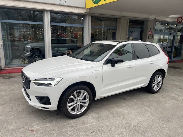 VOLVO XC60 2.0 T6 TE R-Design eAWD, Hybride Rechargeable Essence/Électricité, Occasion / Utilisé, Automatique - 2