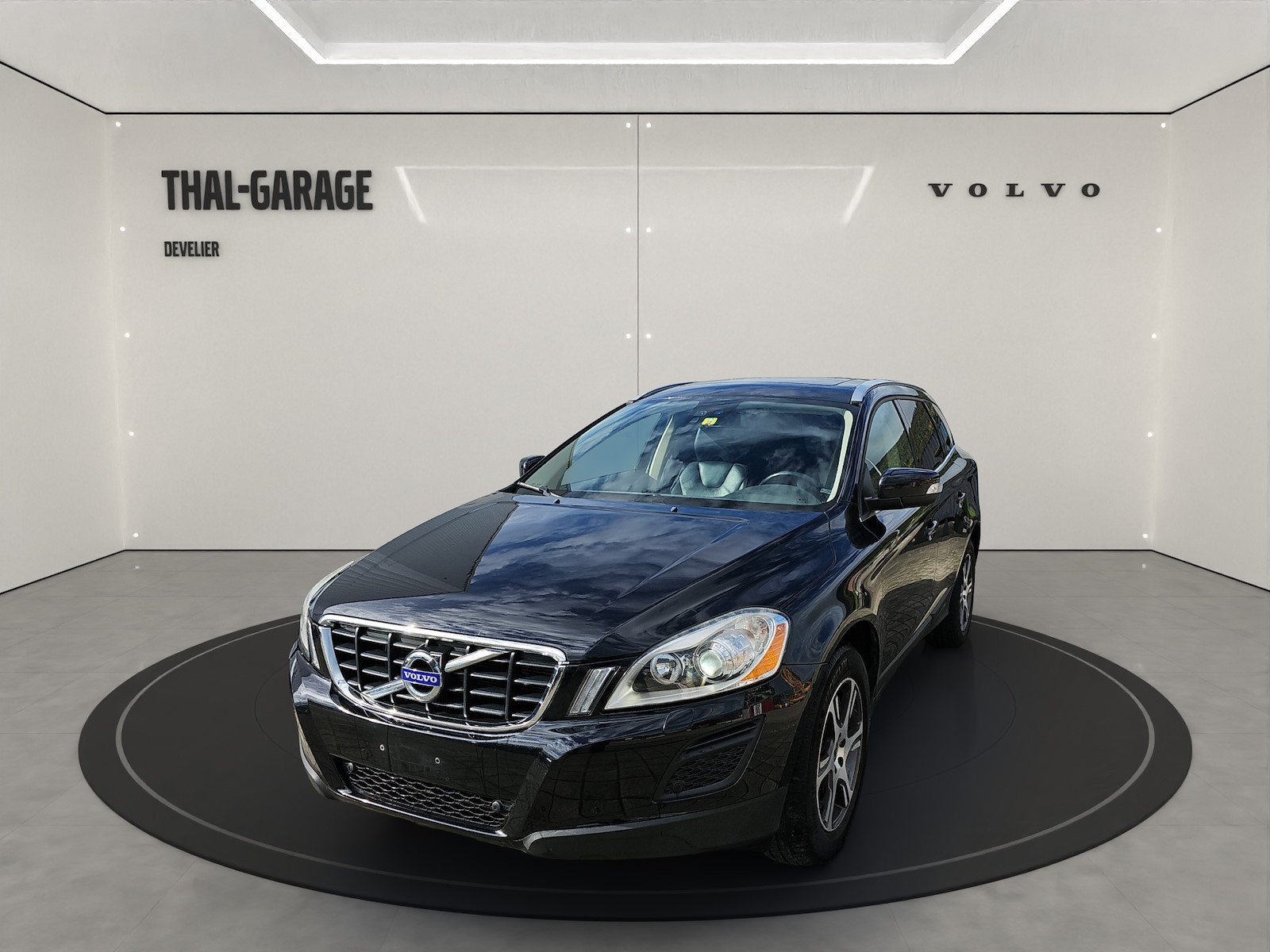 VOLVO XC60 3.0 T6 Summum AWD, Benzin, Occasion / Gebraucht, Automat