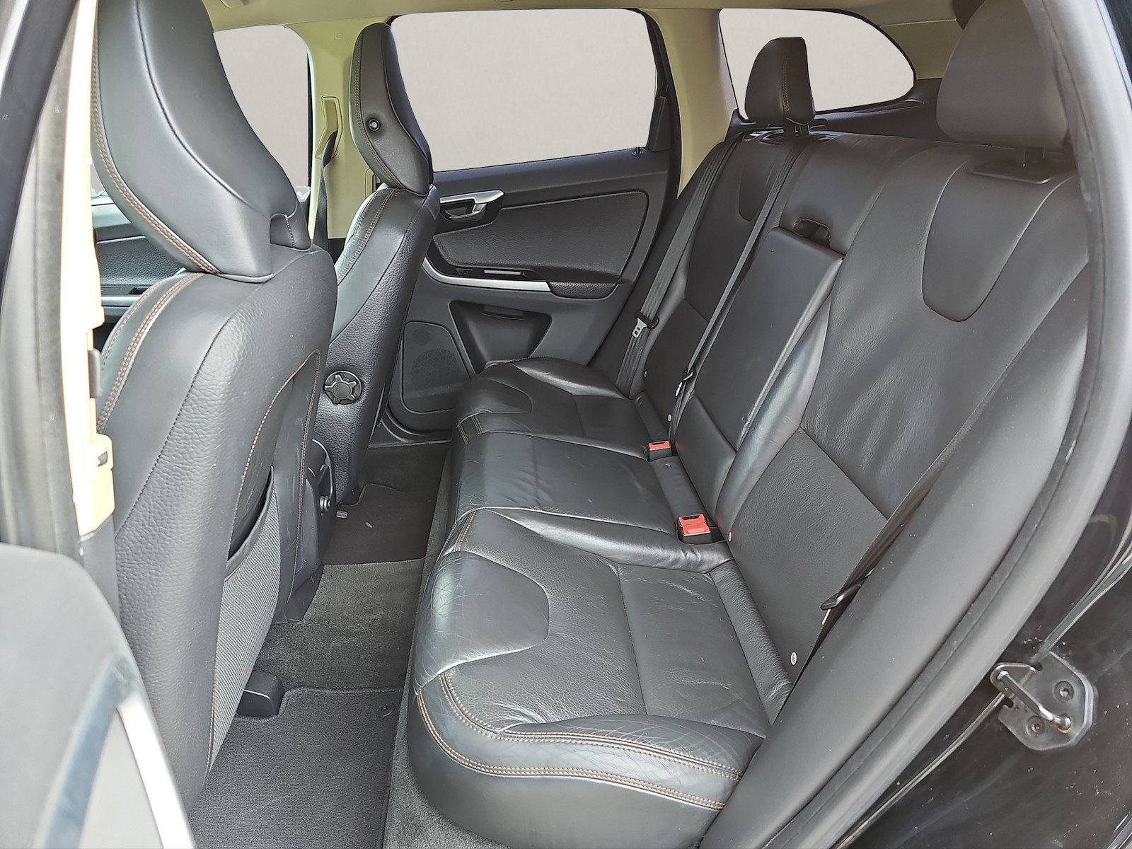 VOLVO XC60 3.0 T6 Summum AWD, Benzin, Occasion / Gebraucht, Automat - 7