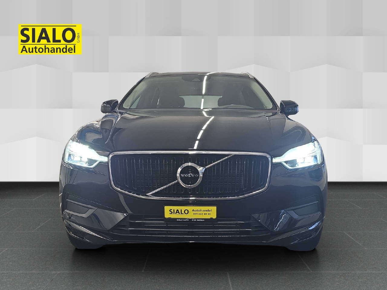 VOLVO XC60 2.0 T5 Momentum AWD, Petrol, Second hand / Used, Automatic - 2