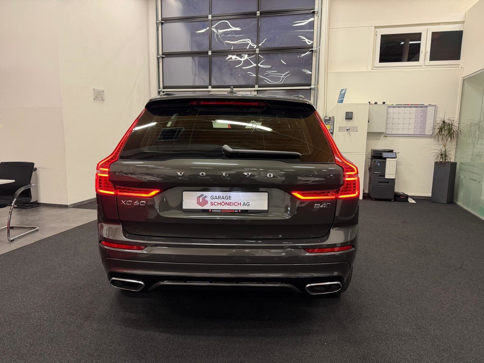 VOLVO XC60 2.0 B4 MH R-Design AWD, Hybride Leggero Diesel/Elettrica, Occasioni / Usate, Automatico - 5