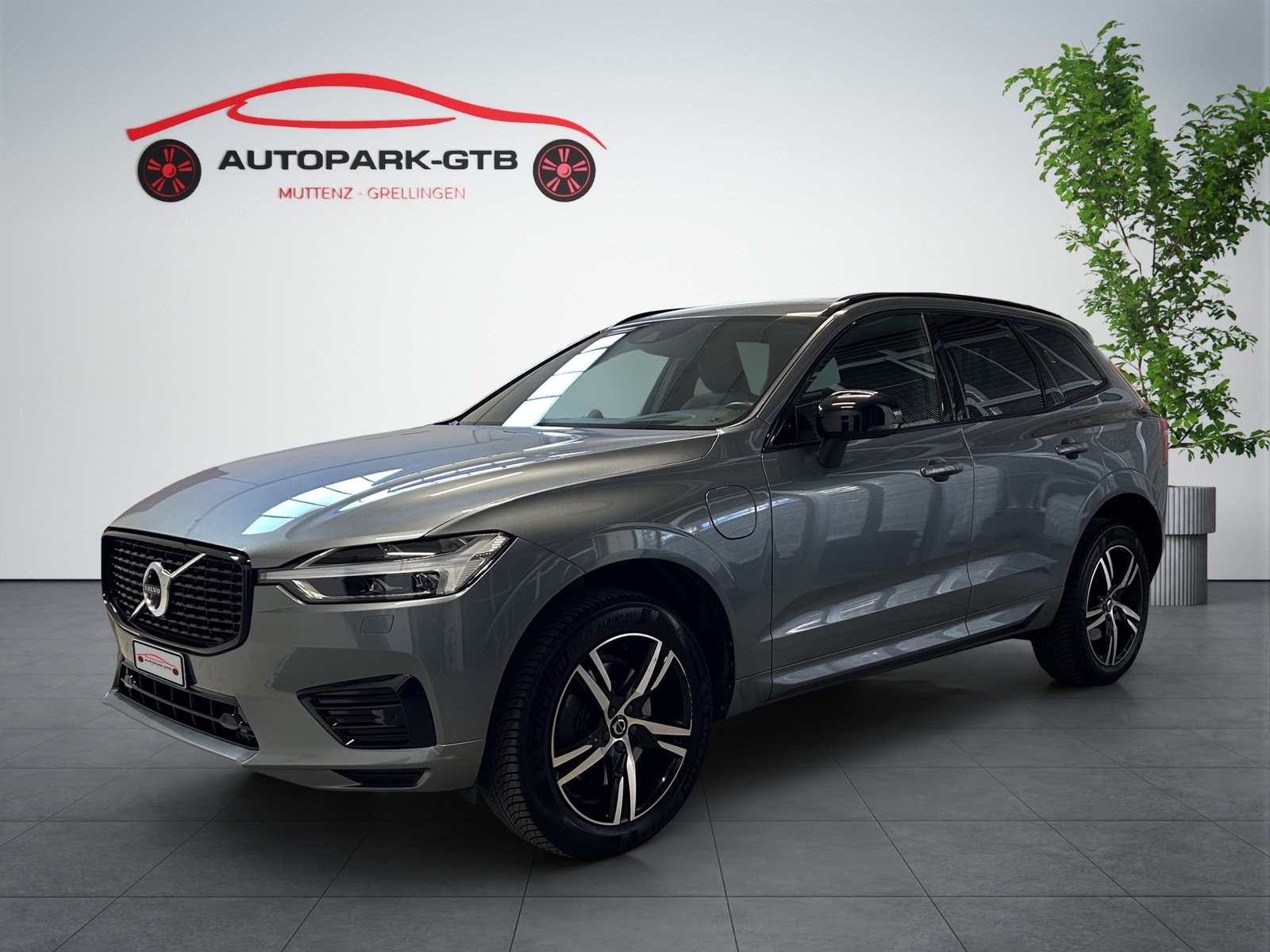 VOLVO XC60 T8 eAWD R-Design Geartronic