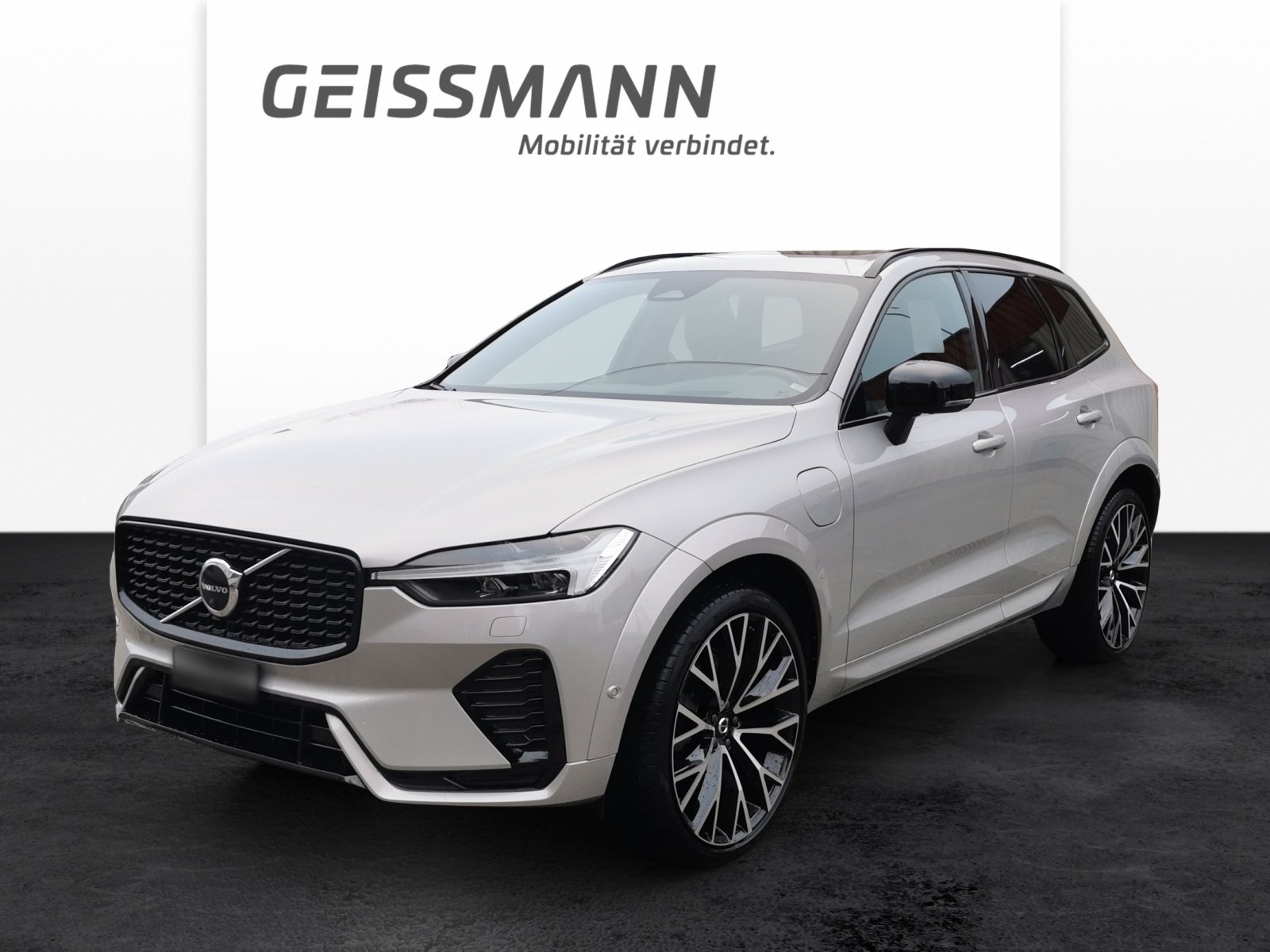 VOLVO XC60 2.0 T6 TE R-Design eAWD