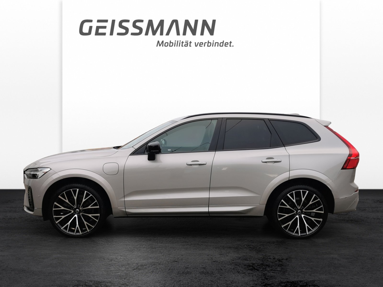 VOLVO XC60 2.0 T6 TE R-Design eAWD, Plug-in-Hybrid Benzina/Elettrica, Occasioni / Usate, Automatico - 3