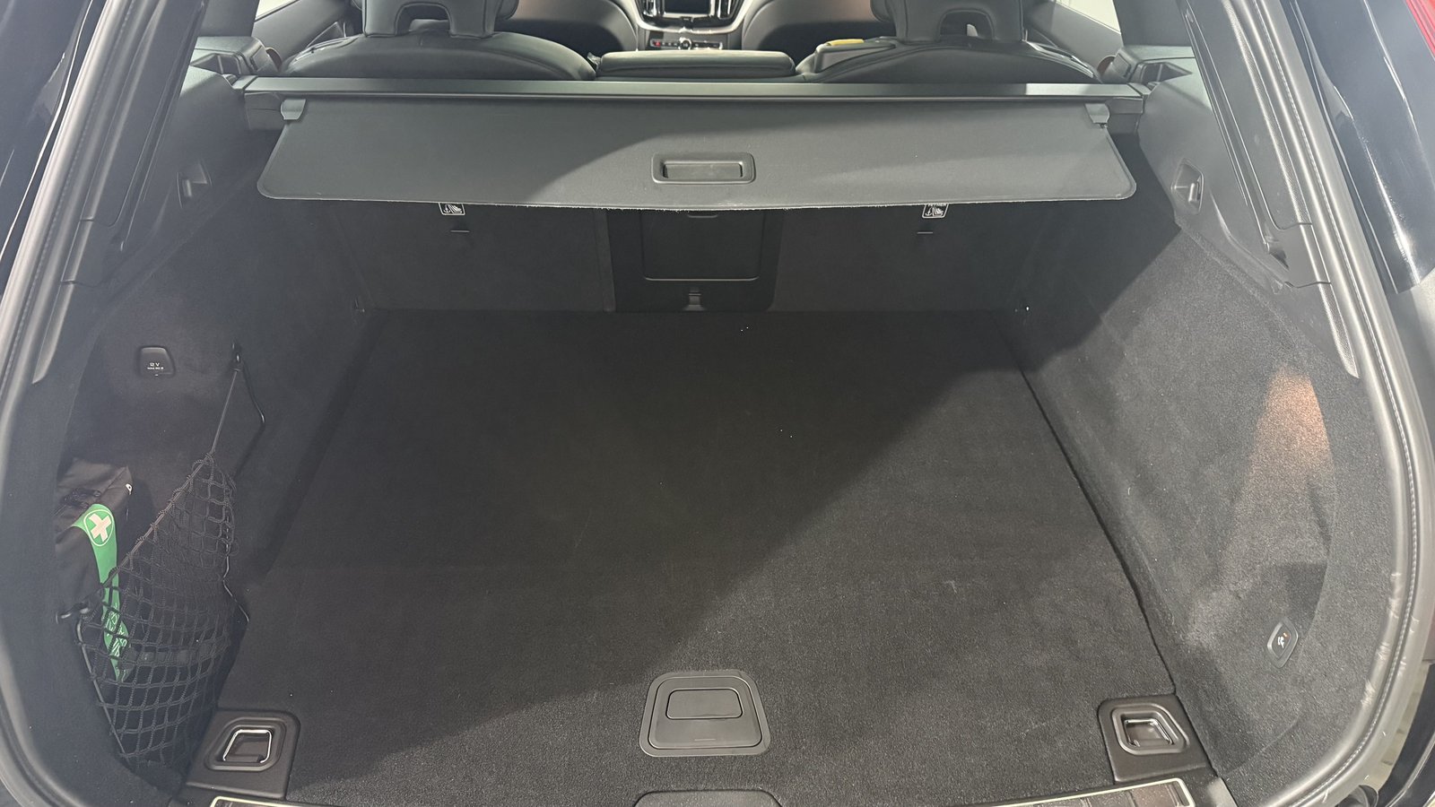 VOLVO XC60 2.0 T8 TE Polestar eAWD, Full-Hybrid Petrol/Electric, Second hand / Used, Automatic - 7