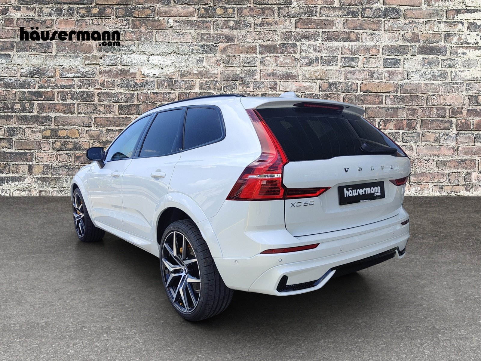 VOLVO XC60 2.0 T8 TE Polestar eAWD, Hybride Rechargeable Essence/Électricité, Voiture de démonstration, Automatique - 3