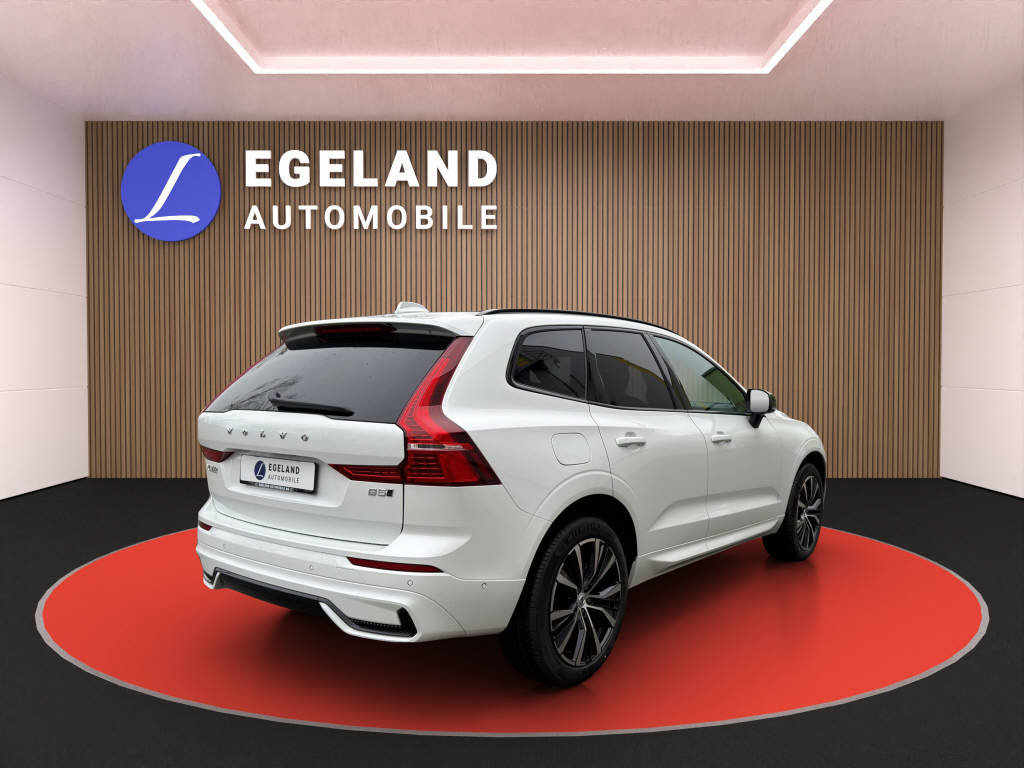 VOLVO XC60 2.0 B5 MH Plus Dark AWD, Mild-Hybrid Benzin/Elektro, Vorführwagen, Automat - 4