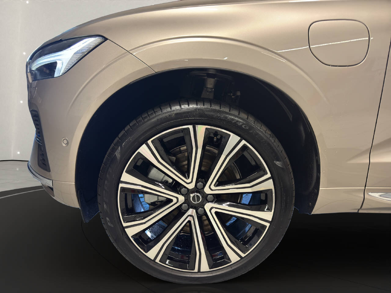 VOLVO XC60 2.0 T8 TE Ultimate Bright, Hybride Rechargeable Essence/Électricité, Voiture de démonstration, Automatique - 6