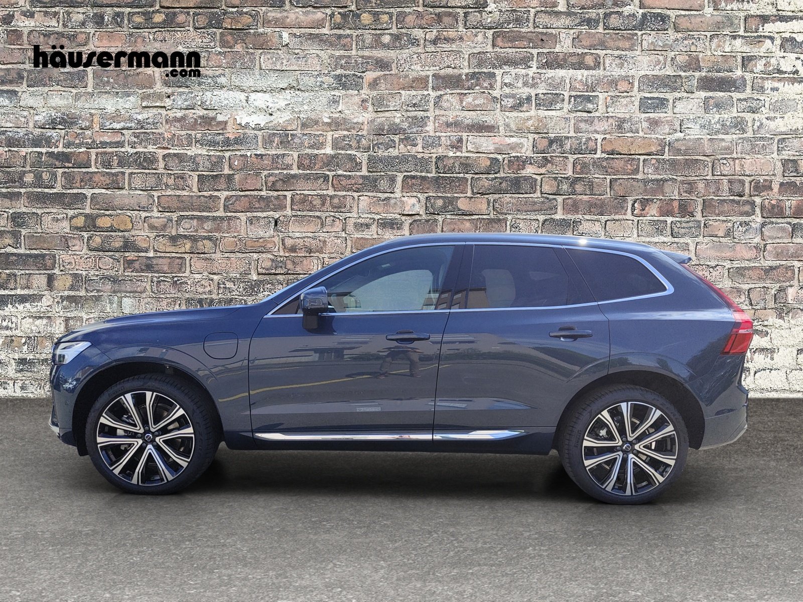 VOLVO XC60 2.0 T6 TE Ultra Bright eAWD, Hybride Rechargeable Essence/Électricité, Voiture de démonstration, Automatique - 2