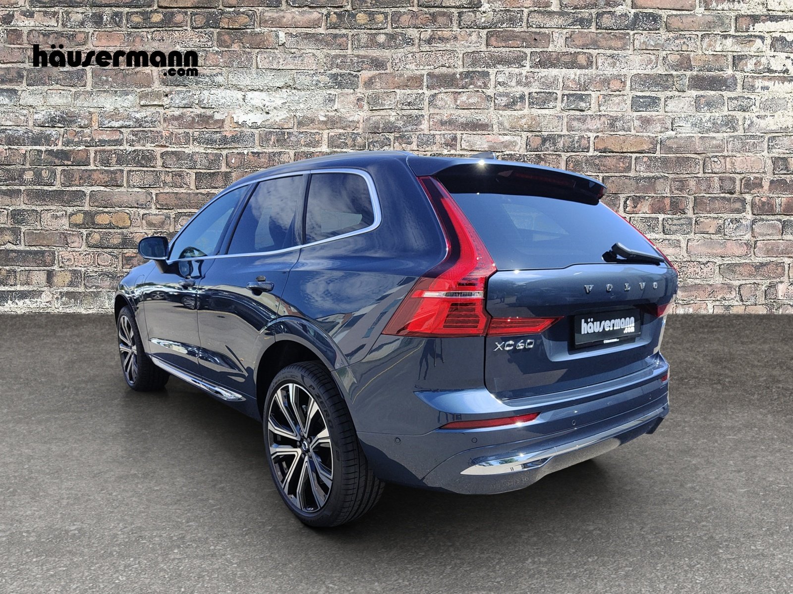 VOLVO XC60 2.0 T6 TE Ultra Bright eAWD, Hybride Rechargeable Essence/Électricité, Voiture de démonstration, Automatique - 3