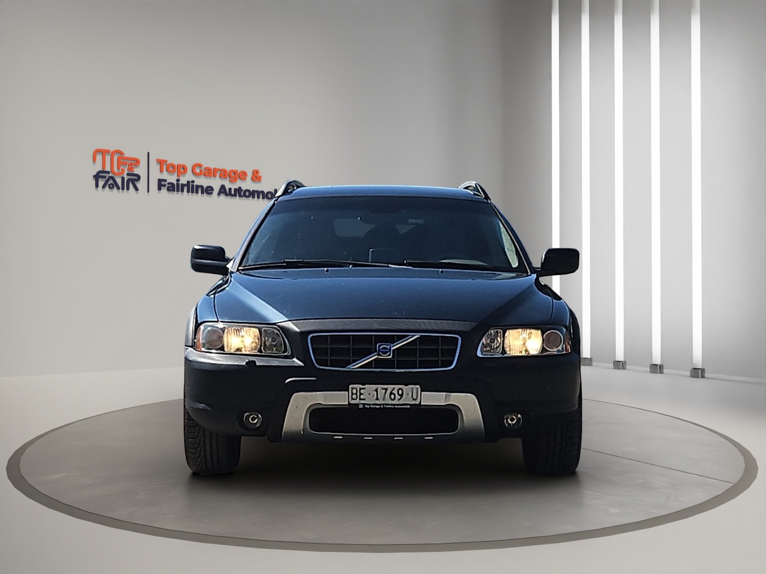 VOLVO XC70 D5 AWD Momentum, Diesel, Occasioni / Usate, Automatico - 2