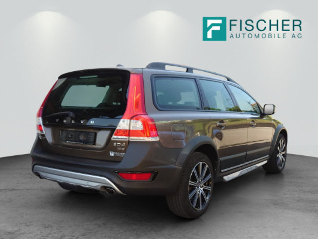 VOLVO XC70 D4 AWD Mom. Cl. Ed., Occasioni / Usate, Automatico - 2