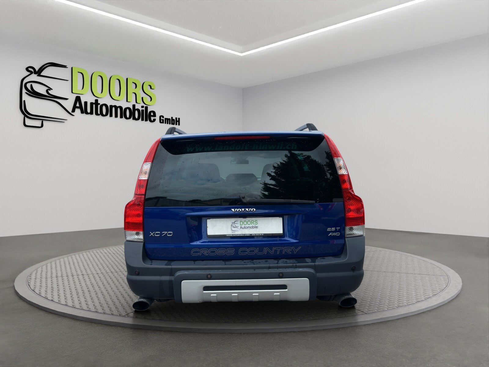 VOLVO XC70 2.5T AWD Momentum, Benzin, Occasion / Gebraucht, Handschaltung - 6