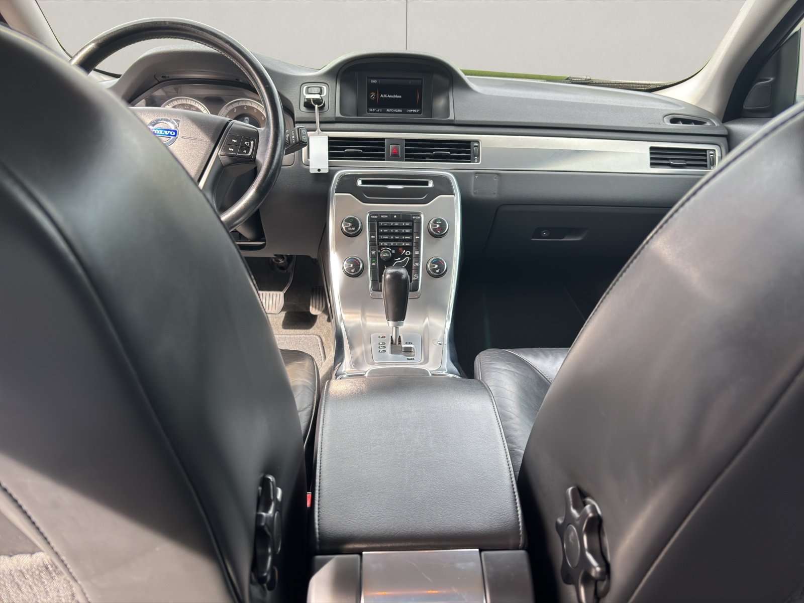 VOLVO XC70 3.0 T6 Kinetic AWD, Benzin, Occasion / Gebraucht, Automatik - 4