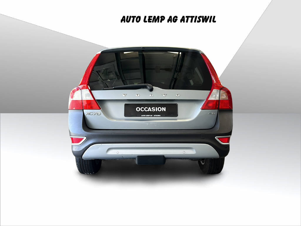VOLVO XC70 2.4 D5 Momentum AWD, Diesel, Occasion / Utilisé, Automatique - 5