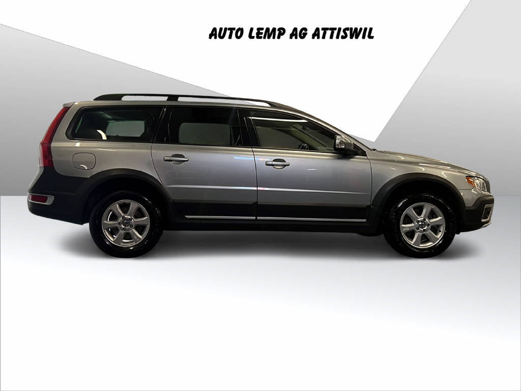 VOLVO XC70 2.4 D5 Momentum AWD, Diesel, Occasion / Utilisé, Automatique - 7