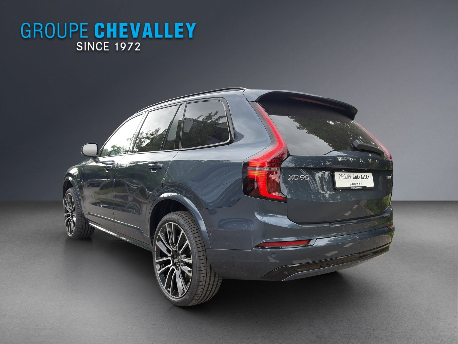 VOLVO XC90 T8 eAWD PluginHybrid Ultra Dark Xclusive Geartronic, Plug-in-Hybrid Petrol/Electric, New car, Automatic - 4