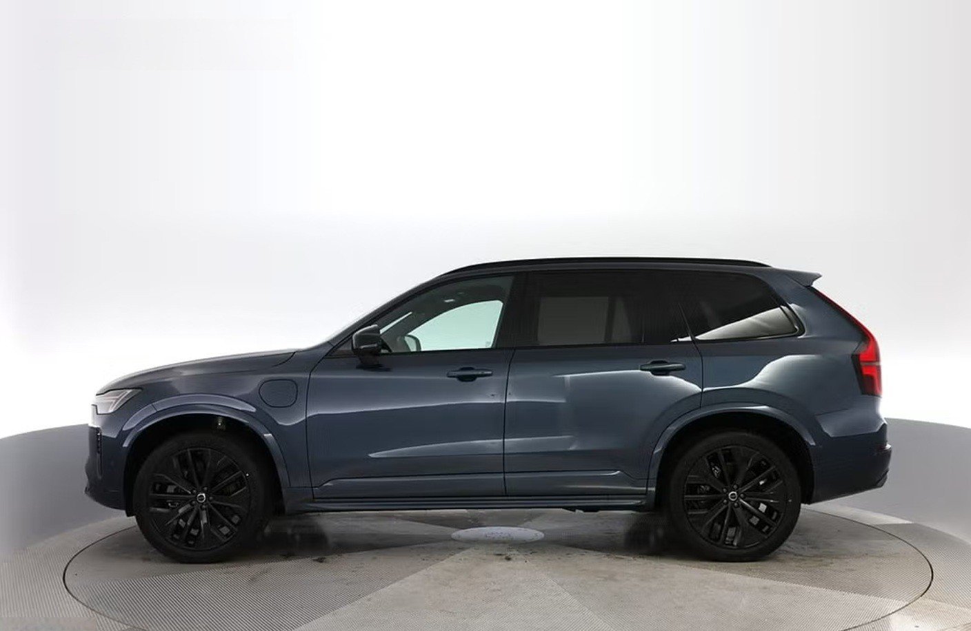 VOLVO XC90 T8 eAWD PluginHybrid Black Edition Geartronic, Hybride Rechargeable Essence/Électricité, Voiture de démonstration, Automatique - 2
