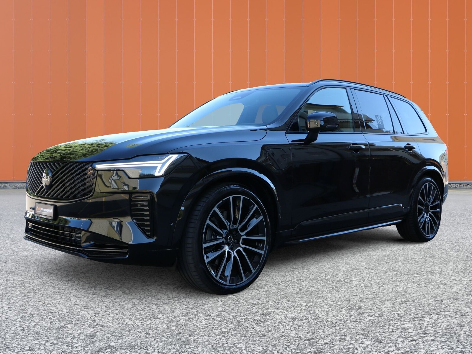 VOLVO XC90 T8 AWD PluginHybrid Black Edition Geartronic, Hybride Rechargeable Essence/Électricité, Voiture de démonstration, Automatique - 2