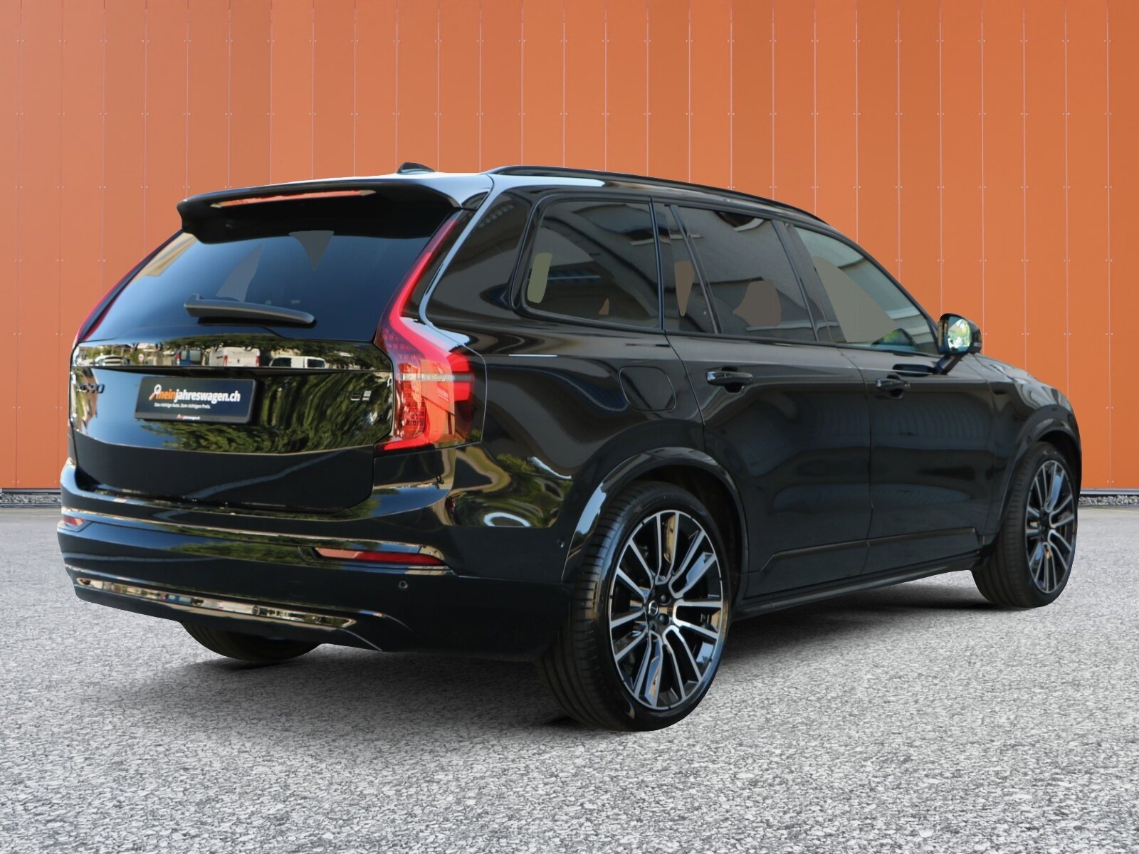 VOLVO XC90 T8 AWD PluginHybrid Black Edition Geartronic, Hybride Rechargeable Essence/Électricité, Voiture de démonstration, Automatique - 4