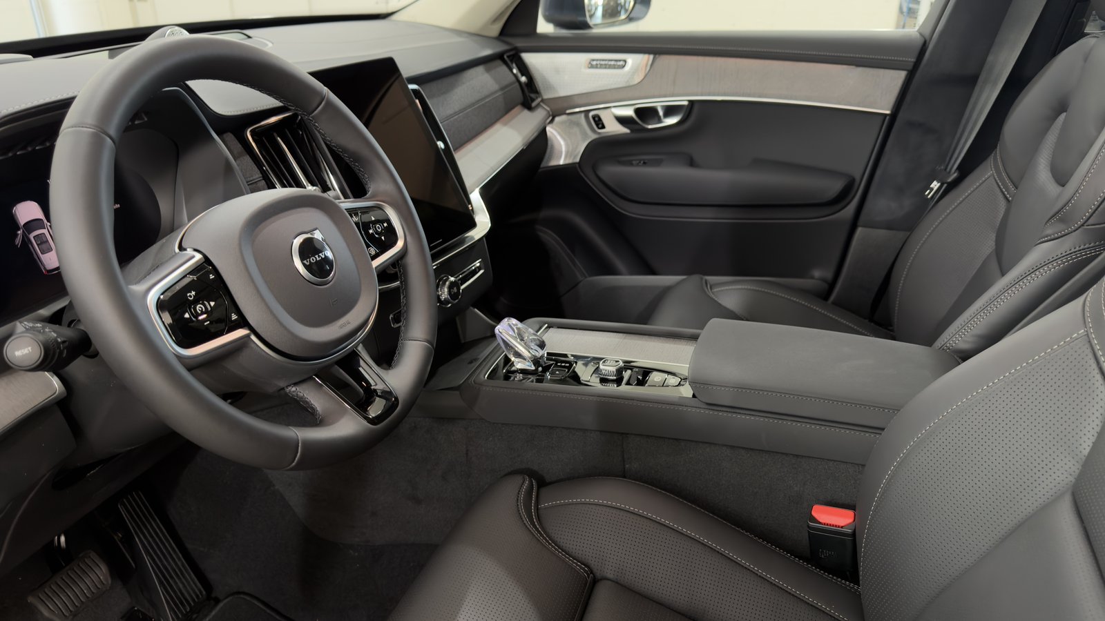 VOLVO XC90 2.0 T8 TE Ultra Bright eA, Hybride Intégral Essence/Électricité, Voiture nouvelle, Automatique - 4