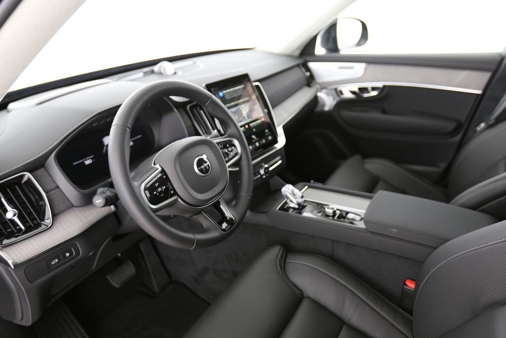 VOLVO XC90 2.0 T8 TE Ultra Dark eAWD, Plug-in-Hybrid Petrol/Electric, New car, Automatic - 5