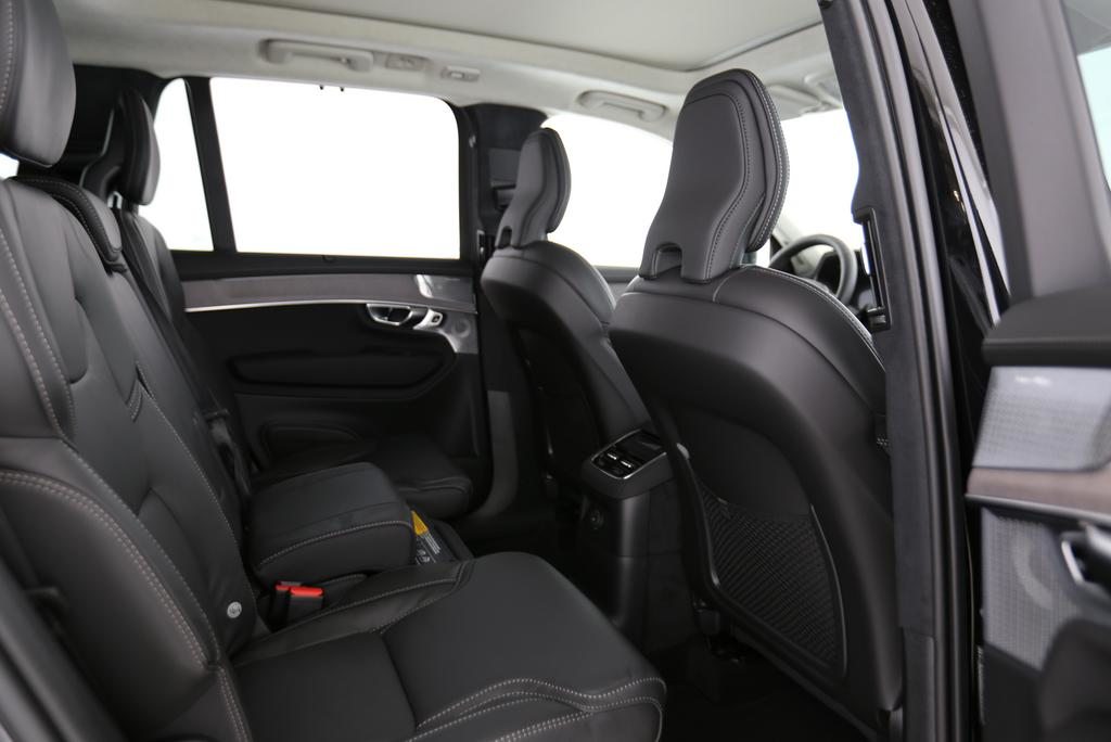 VOLVO XC90 2.0 T8 TE Ultra Dark eAWD, Plug-in-Hybrid Petrol/Electric, New car, Automatic - 6