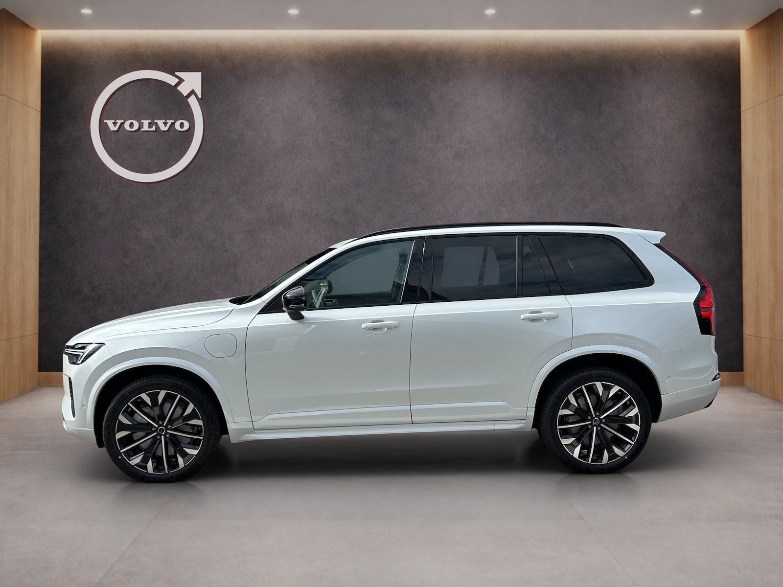 VOLVO XC90 2.0 T8 TE Plus Dark eAWD, Plug-in-Hybrid Benzina/Elettrica, Auto nuove, Automatico - 4
