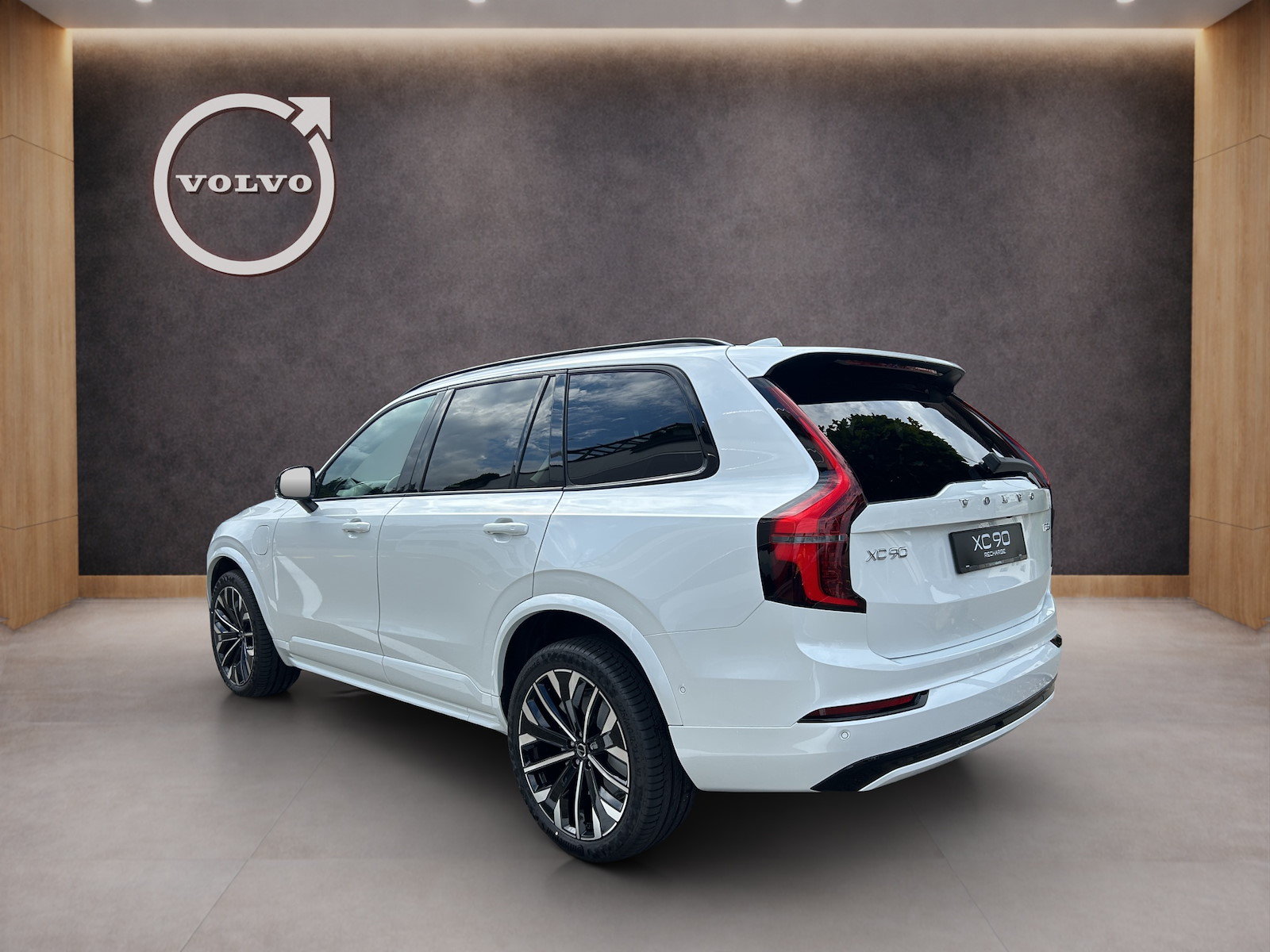 VOLVO XC90 2.0 T8 TE Plus Dark eAWD, Plug-in-Hybrid Benzina/Elettrica, Auto nuove, Automatico - 5