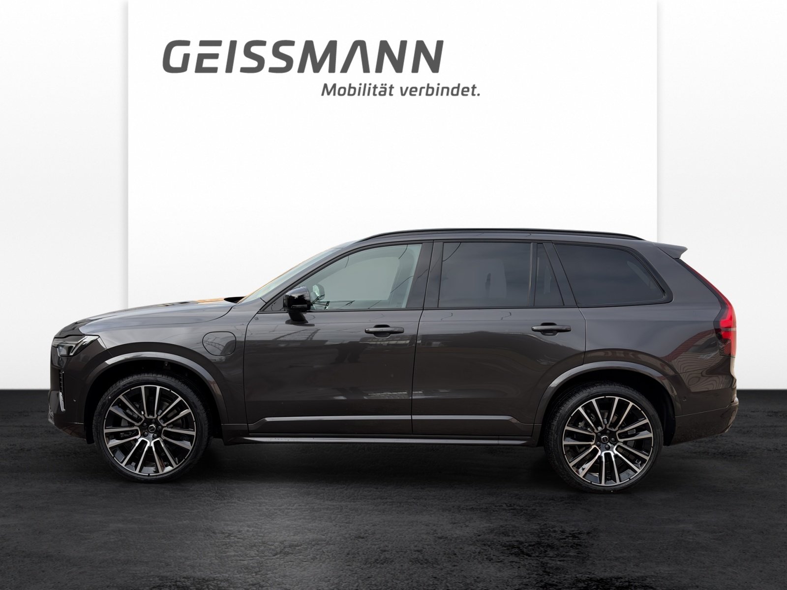 VOLVO XC90 2.0 T8 TE XCLUSIVE Edition Dark eAWD, Plug-in-Hybrid Benzina/Elettrica, Auto nuove, Automatico - 3