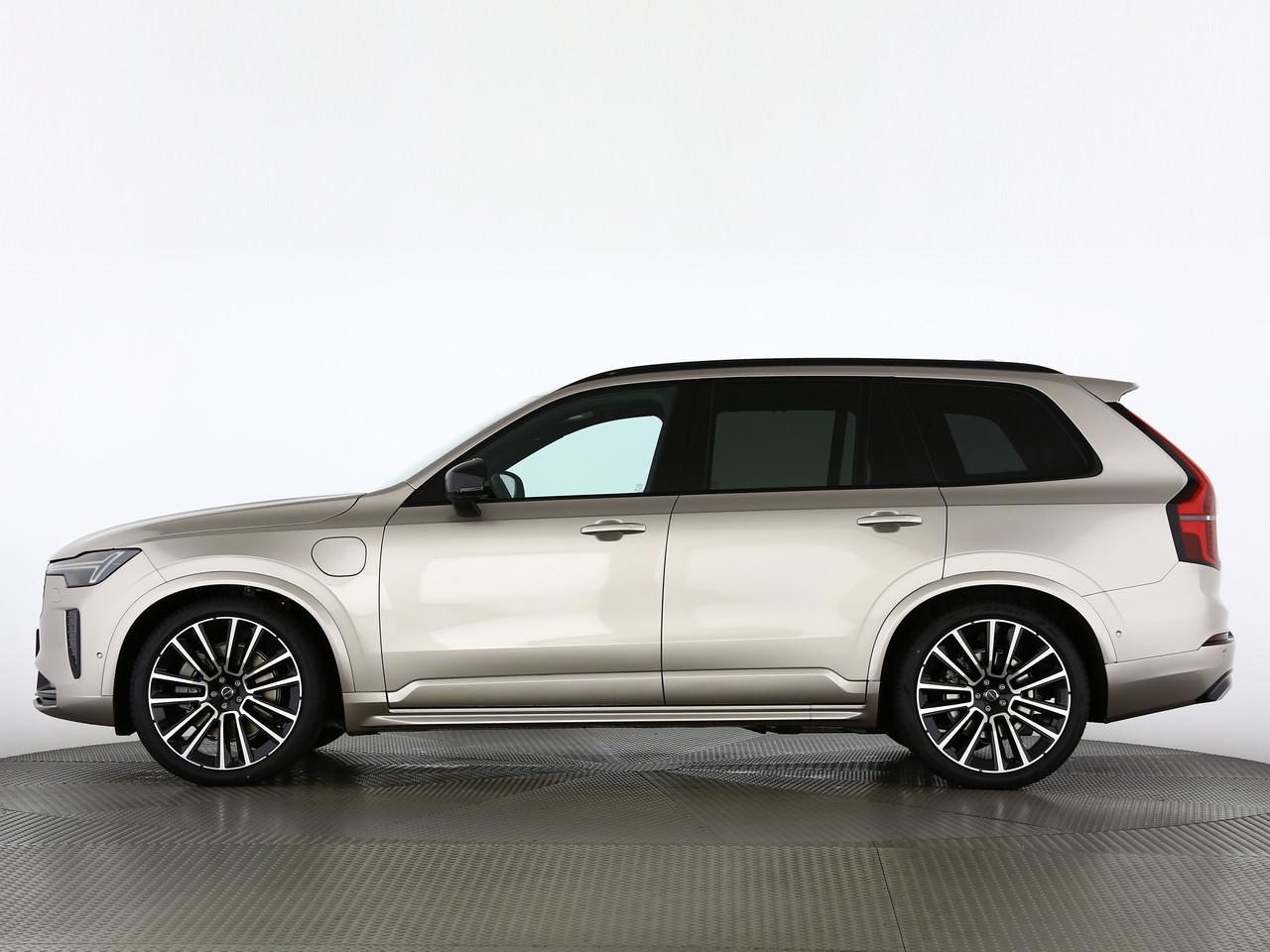 VOLVO XC90 2.0 T8 TE Ultra Dark eAWD, Hybride Rechargeable Essence/Électricité, Voiture nouvelle, Automatique - 3