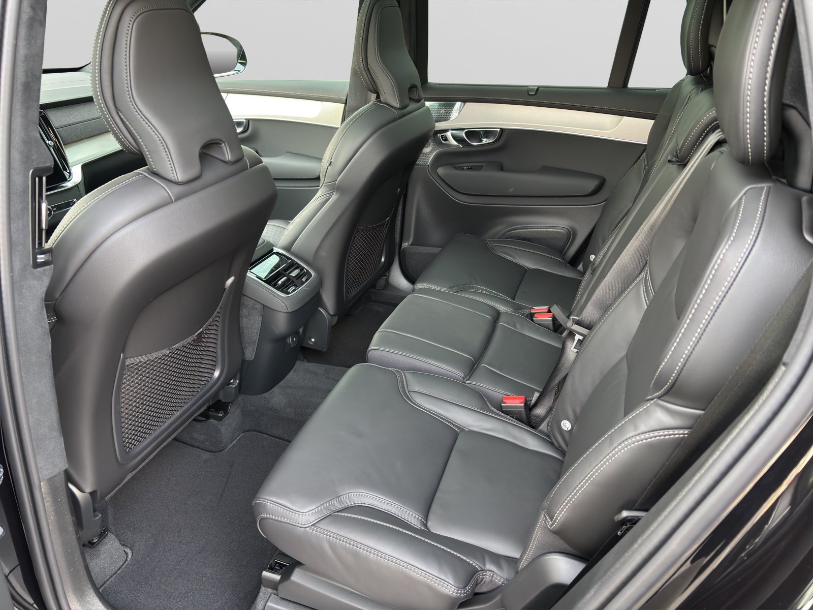 VOLVO XC90 2.0 B5 MH Black Edition AWD, Hybride Leggero Benzina/Elettrica, Auto nuove, Automatico - 5