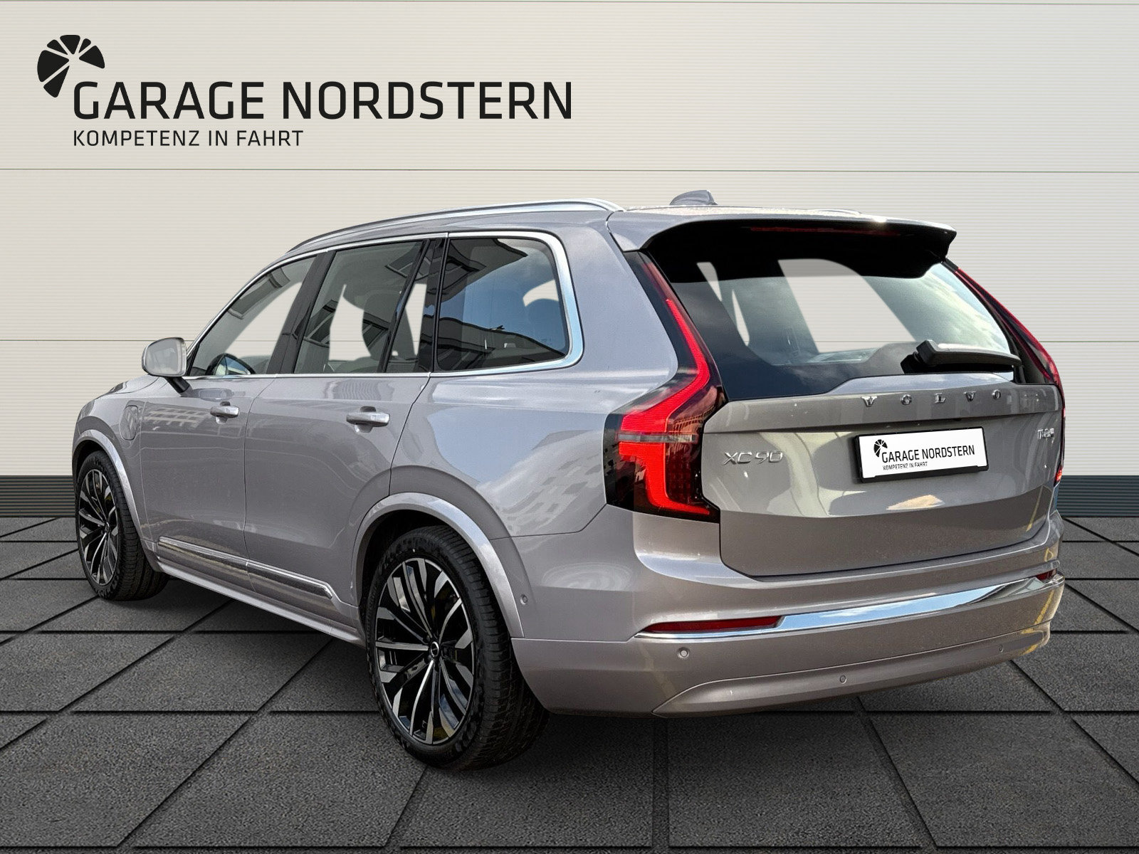 VOLVO XC90 2.0 T8 TE Ultra Bright eAWD, Plug-in-Hybrid Benzina/Elettrica, Auto nuove, Automatico - 4