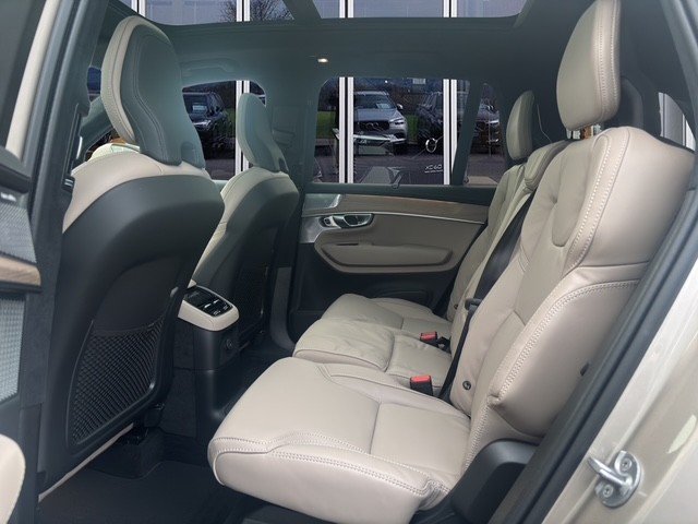 VOLVO XC90 2.0 T8 TE XCLUSIVE Edition Bright eAWD, Plug-in-Hybrid Benzin/Elektro, Neuwagen, Automatik - 2