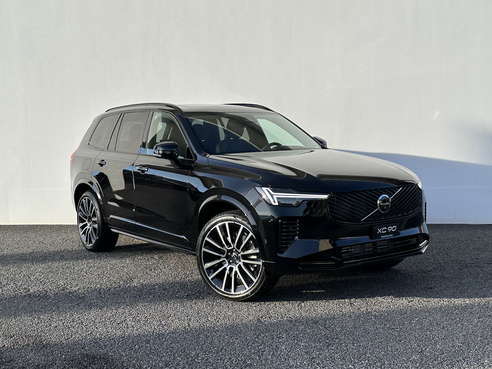 VOLVO XC90 2.0 T8 TE Ultra Dark eAWD, Plug-in-Hybrid Benzin/Elektro, Neuwagen, Automatik - 3