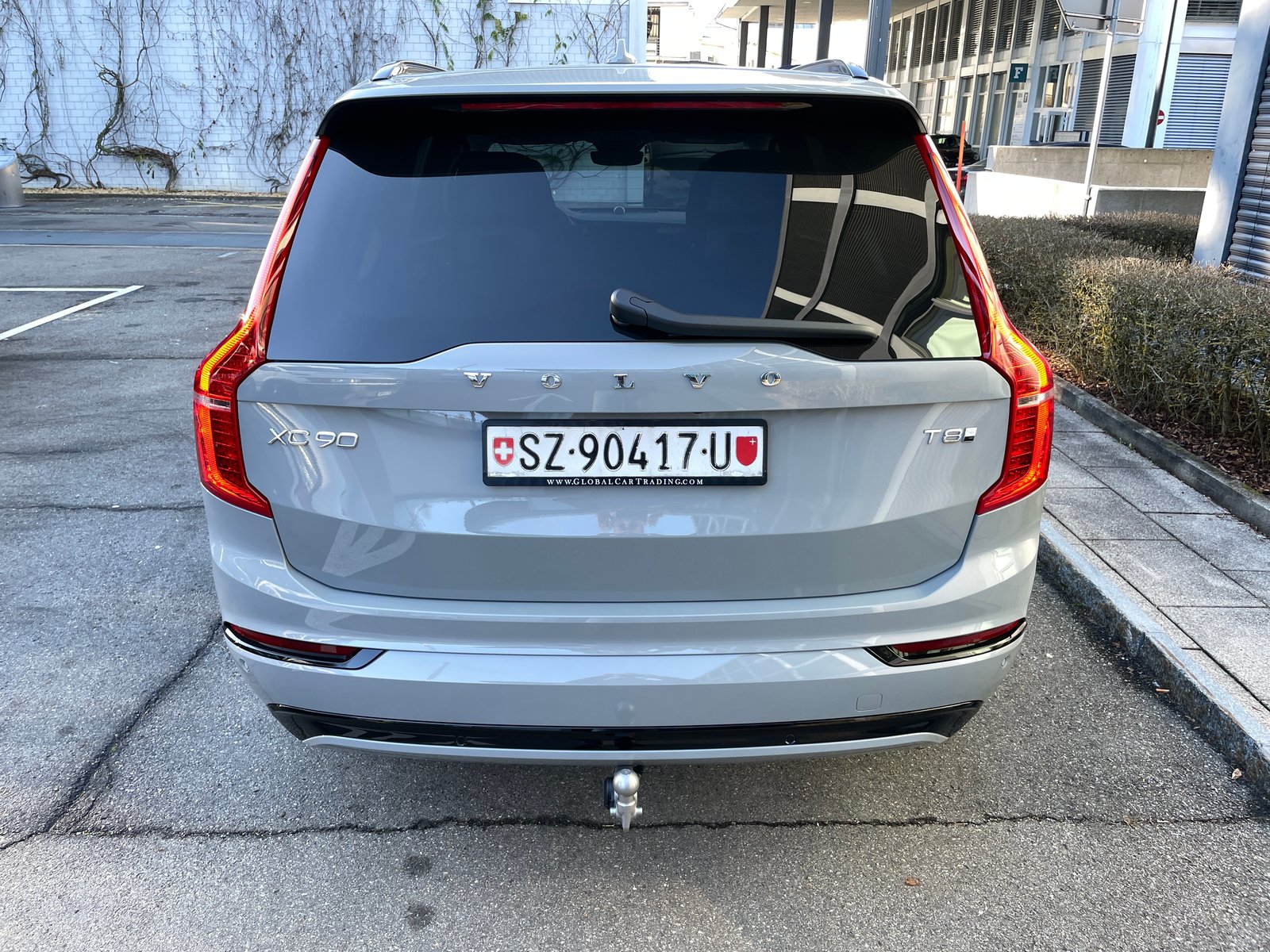 VOLVO XC90 T8 eAWD PluginHybrid Ultra Dark 7-Sitzer Geartron, Plug-in-Hybrid Benzina/Elettrica, Auto nuove, Automatico - 5