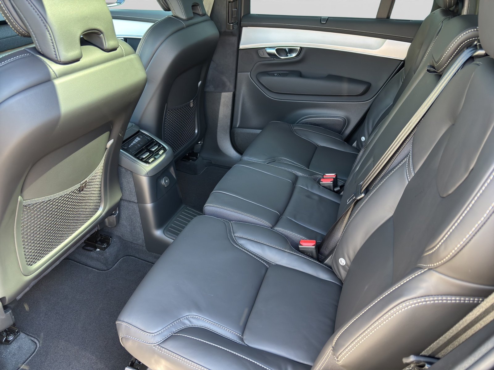 VOLVO XC90 2.0 T8 TE Black Edition eAWD, Plug-in-Hybrid Benzin/Elektro, Neuwagen, Automatik - 5