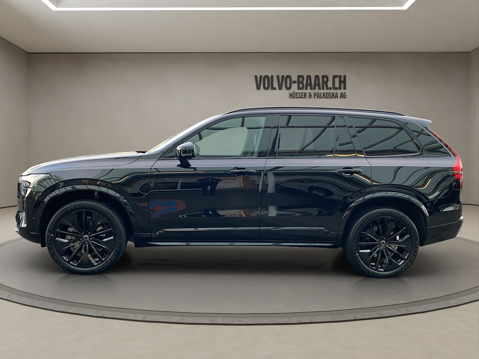 VOLVO XC90 2.0 B5 MH Black Edition AWD, Mild-Hybrid Petrol/Electric, New car, Automatic - 3