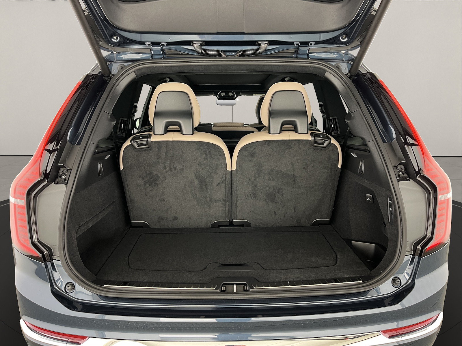 VOLVO XC90 2.0 T8 TE Ultra Bright eAWD, Hybride Rechargeable Essence/Électricité, Voiture nouvelle, Automatique - 6