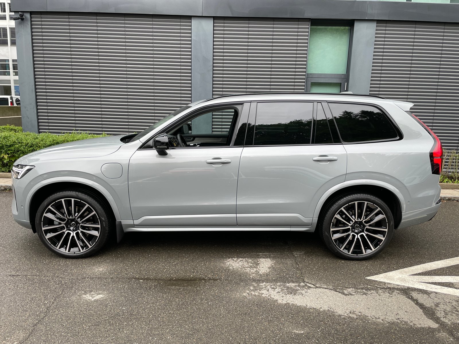 VOLVO XC90 T8 eAWD PluginHybrid Plus Dark Geartronic, Polest, Plug-in-Hybrid Petrol/Electric, New car, Automatic - 2