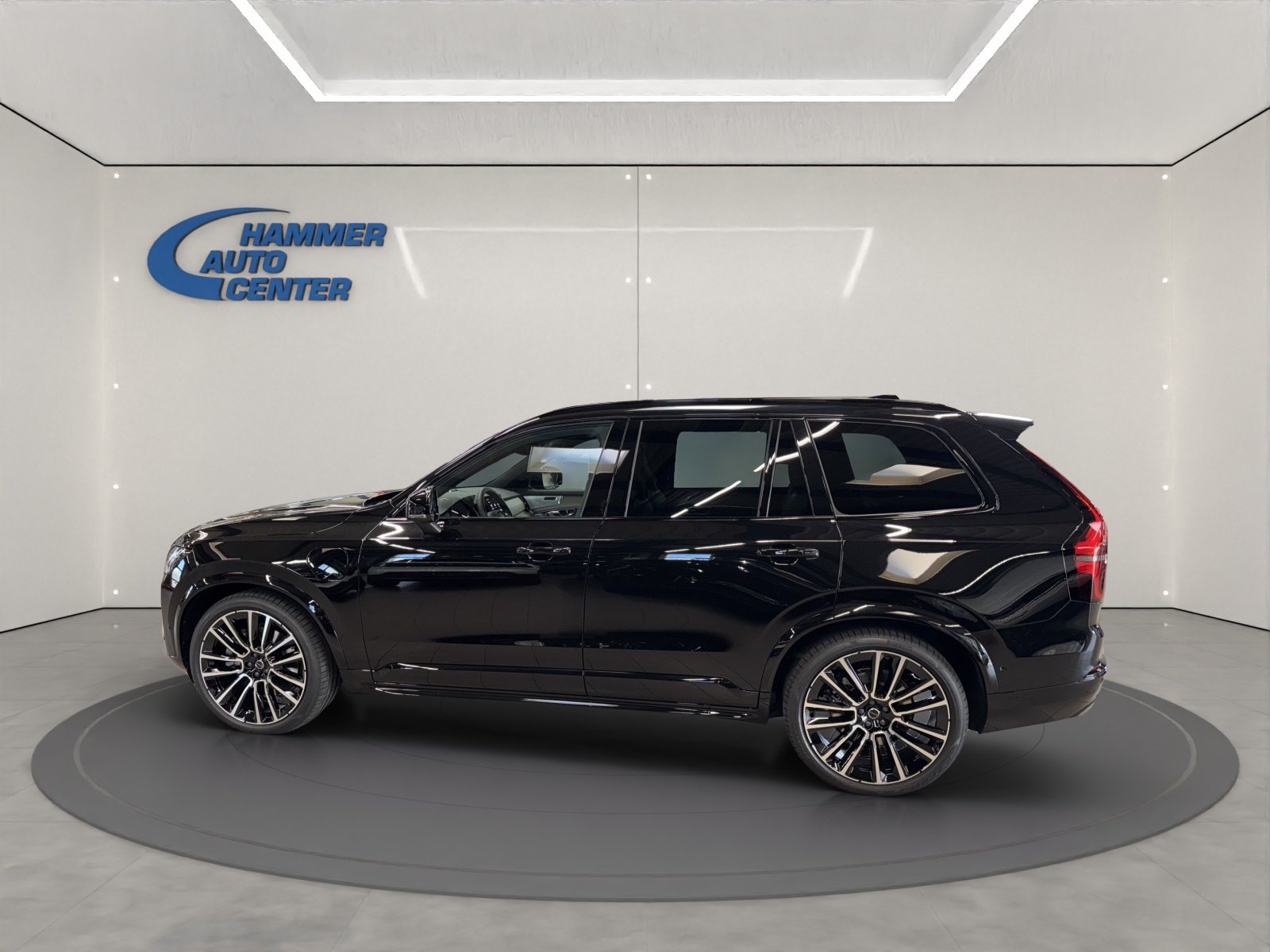 VOLVO XC90 2.0 T8 TE XCLUSIVE Edition Dark eAWD, Plug-in-Hybrid Benzina/Elettrica, Auto nuove, Automatico - 2