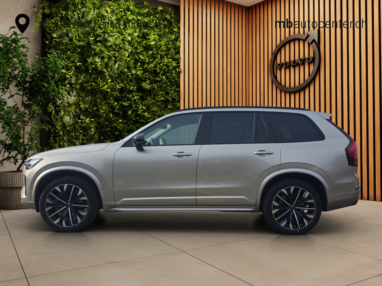 VOLVO XC90 2.0 B5 MH Ultra Dark AWD, Hybride Leggero Benzina/Elettrica, Auto nuove, Automatico - 2