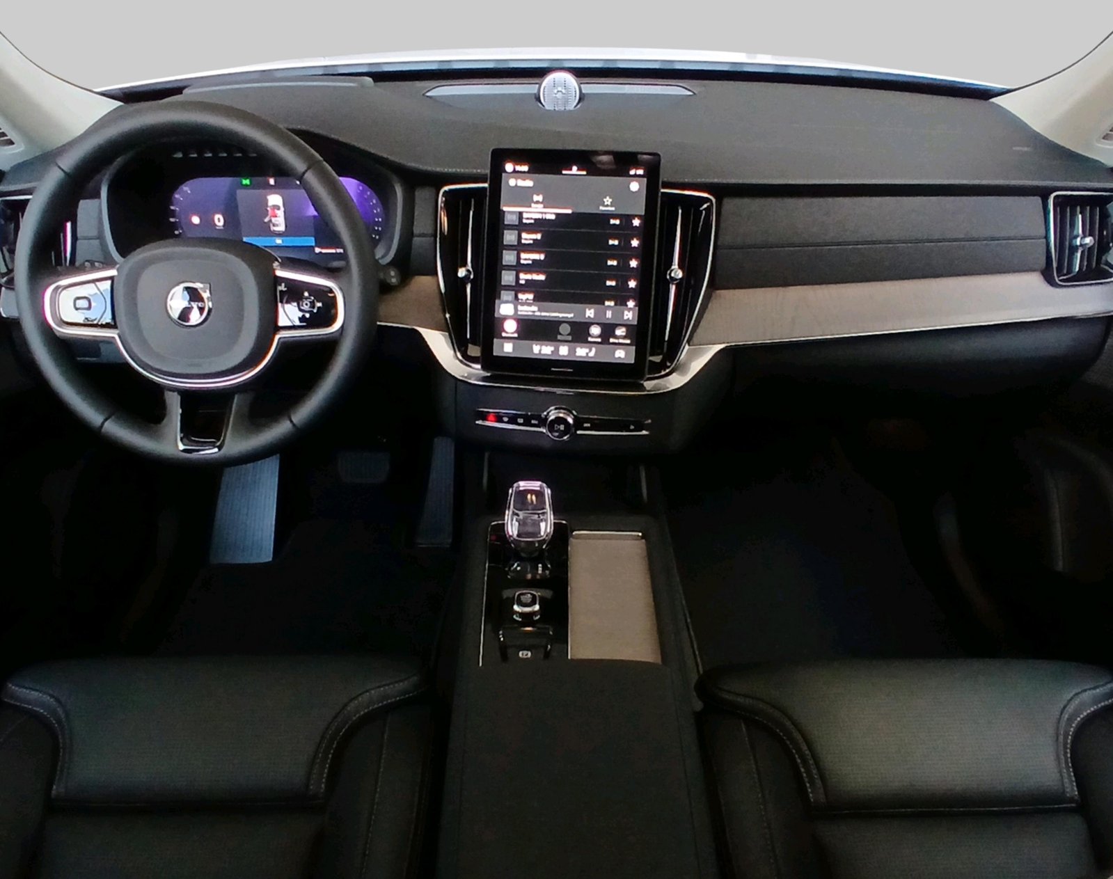 VOLVO XC90 2.0 B5 MH Ultra Dark AWD, Voll-Hybrid Benzin/Elektro, Neuwagen, Automatik - 5