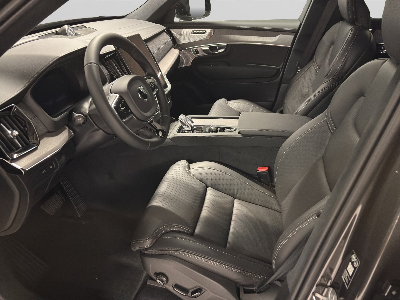 VOLVO XC90 2.0 T8 TE XCLUSIVE Edition Dark eAWD, Plug-in-Hybrid Petrol/Electric, New car, Automatic - 4