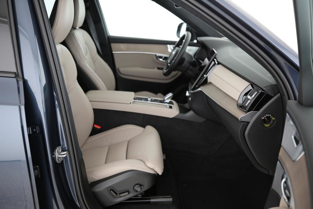 VOLVO XC90 2.0 T8 TE Ultra Dark eAWD, Plug-in-Hybrid Benzin/Elektro, Neuwagen, Automatik - 7